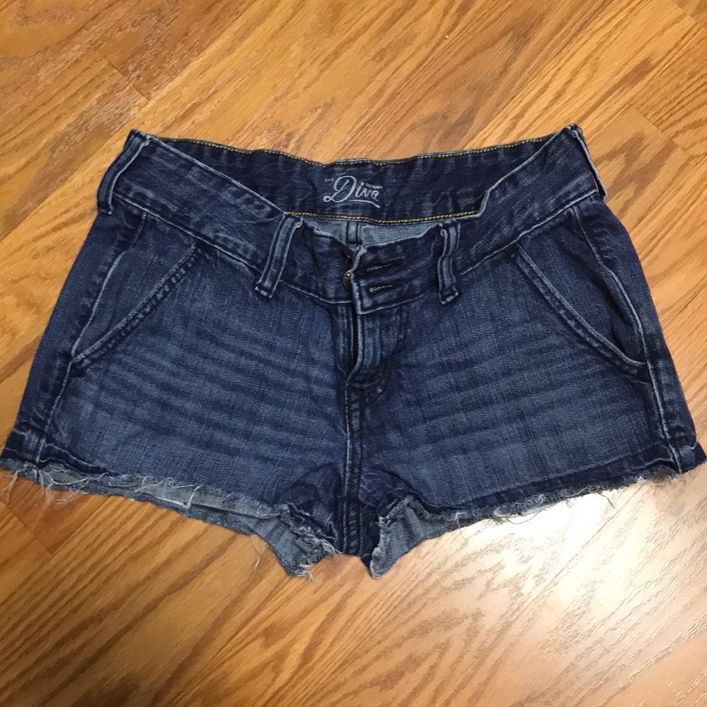 Old navy denim shorts size 2 “diva”